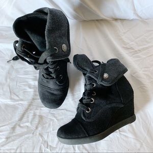 Roxy Black Suede Wedge Sneakers, Size 6